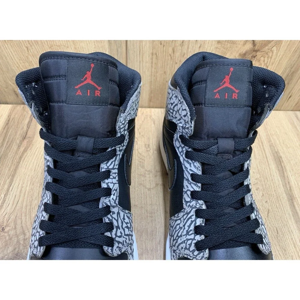 Nike Air Jordan 1 Retro High OG Elephant Print Black Cement 839115-013 Size 10